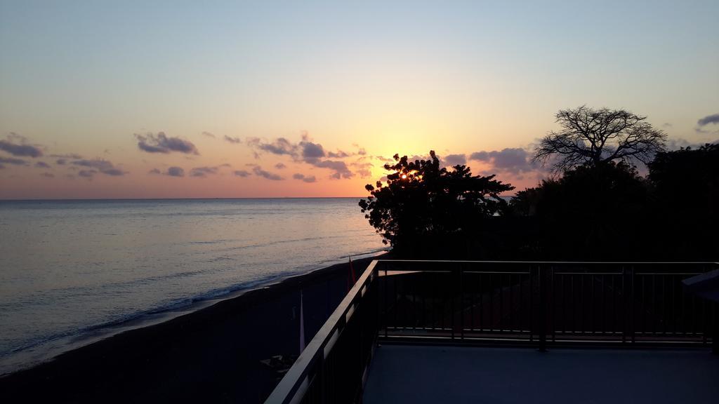 Amed Beach Villa Extérieur photo